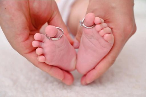 舞钢孕妇两个月肚子疼